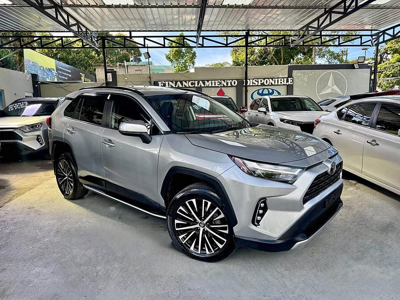 Toyota RAV4 XLE Premium 2022