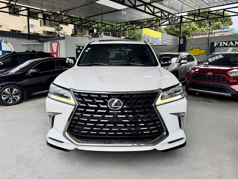 Lexus LX 570 Super Sport 2017