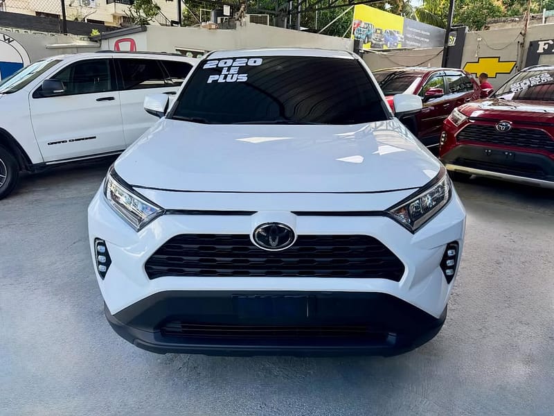 Toyota RAV4 LE PLUS 2020