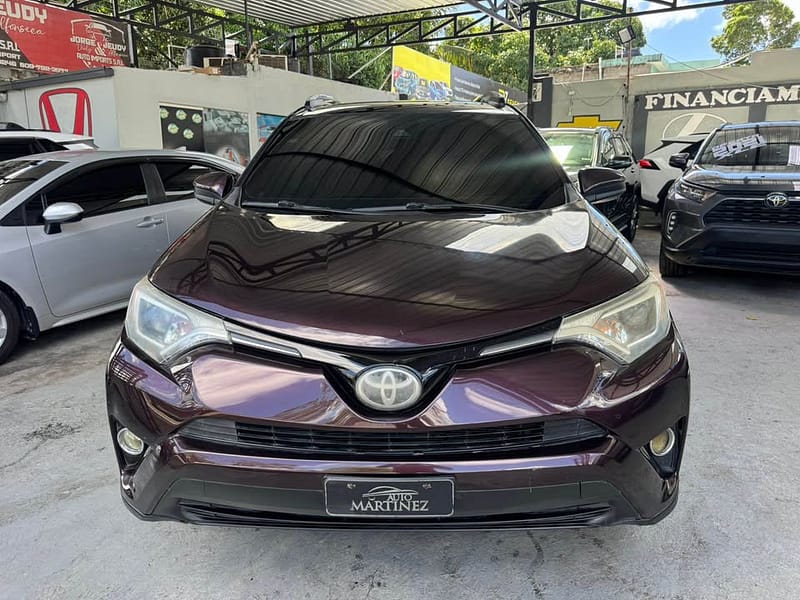 Toyota RAV4 LE 2017