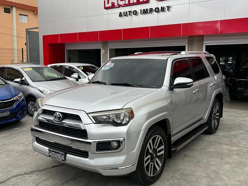 Toyota 4 Runner Limited 2016