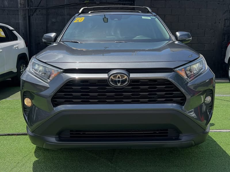 Toyota RAV4 XLE 2020